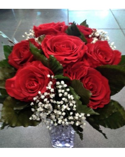 Bouquet rond de roses 7 roses éternelles rouges