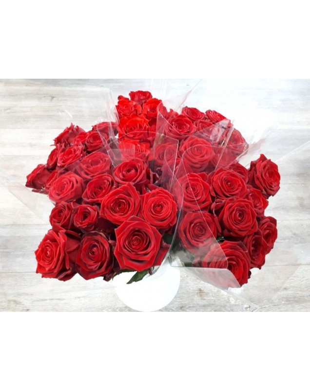 40 roses rouges St Valentin  emballées individuellement